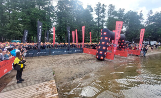 Anna Michalak i Artur Mieloch srebrnymi medalistami w triathlonie