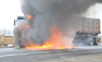 Płonęła ciężarówka