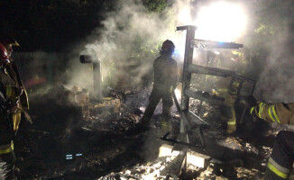 Tragedia na ROD Kalinka. W pożarze altany zginęły dwie osoby