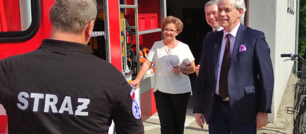 OSP z Gromadna z nowym wozem strażackim