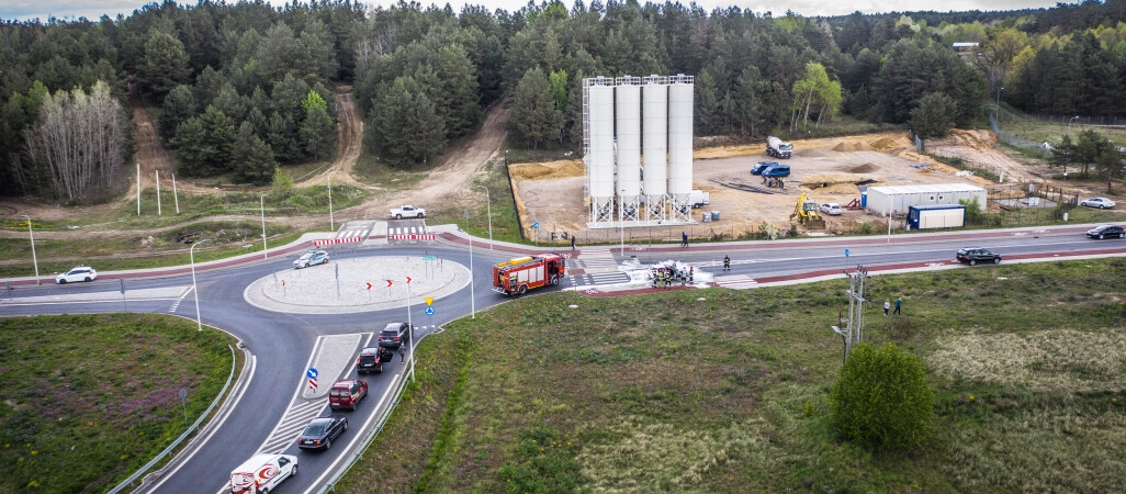 Pożar samochodu na ul. Wawelskiej w Pile [WIDEO]