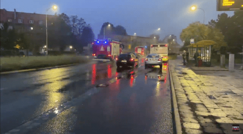 Groźny pożar poddasza - VIDEO  - grafika