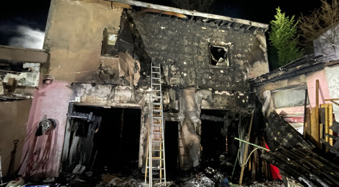 4 mieszkania i garaż zniszczył pożar w Starej  Łubiance - grafika