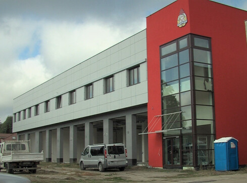 Nowa komenda pilskich strażaków niemal gotowa, ale... - grafika