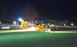 Czołowe zderzenie na krajowej "dziesiątce". Wezwano śmigłowiec LPR