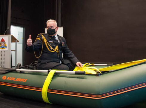 Pilski komendant straży pożarnej przeszedł na emeryturę  - grafika