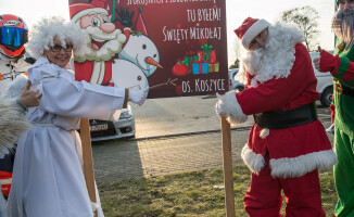 Wędrujący Mikołaj jeździł po Pile - ZDJĘCIA 
