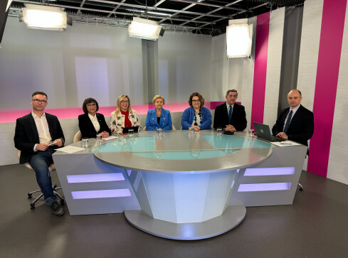 Edukacja w Pile - debata kandydatów do rady miasta w TV ASTA - grafika