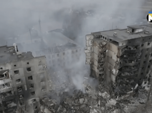 Rosjanie otworzyli do nich ogień, Polacy swoje domy i serca... - grafika