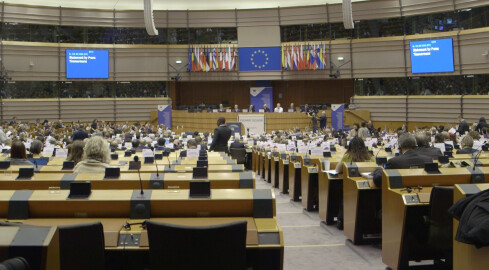 Komisja Europejska uwolniła pieniądze z KPO dla Polski - grafika