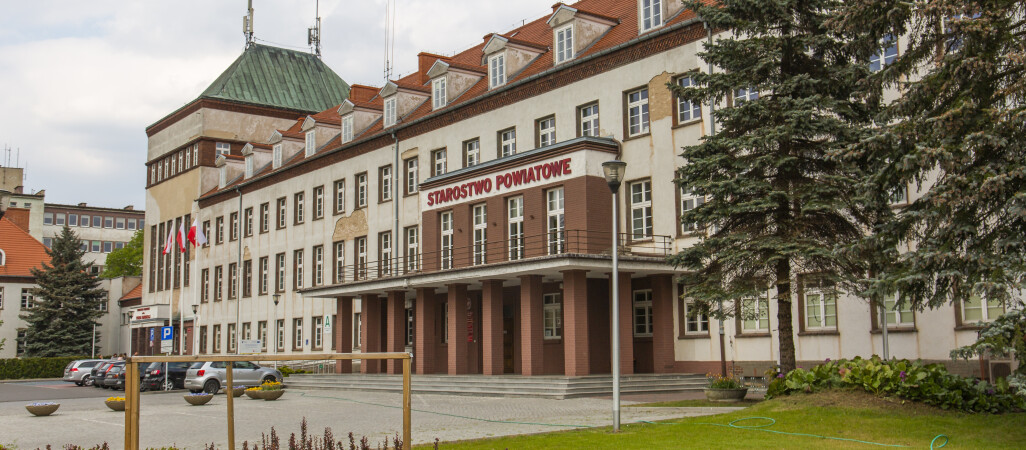 Starosta wynajmuje mieszkanie, a radny kolekcjonuje waluty. Sprawdzamy oświadczenia majątkowe 