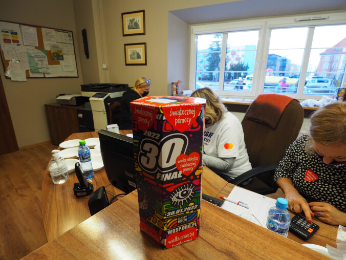 WOŚP rekordowy, ale licytacje jeszcze trwają  - grafika