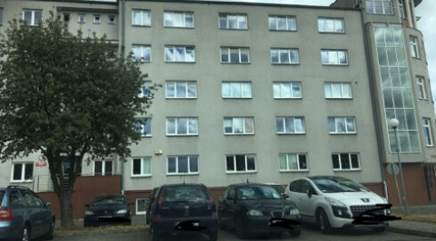 Urzędnicy skarbowi w Pile nie mają łatwego życia podczas upałów  - grafika