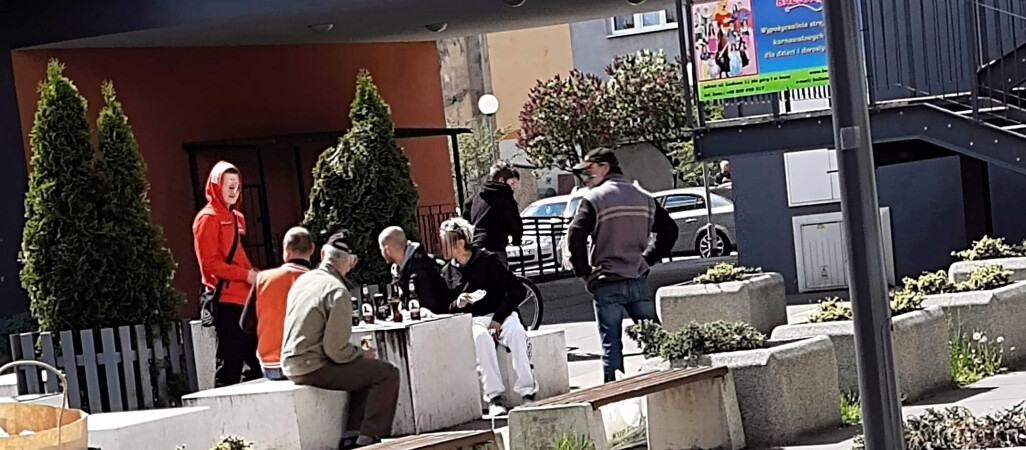 Narzekają na imprezy przy pilskim blaszaku przy ul. Ludowej