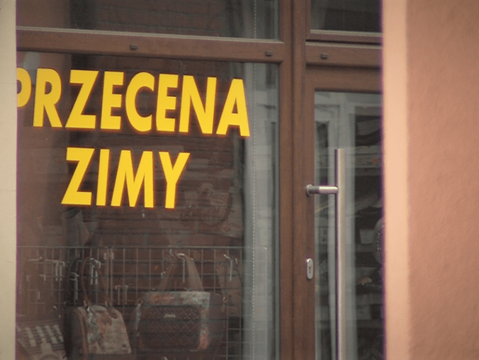 Uwaga! Zima w przecenie - grafika