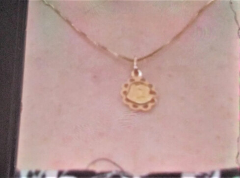 Pilanka zgubiła łańcuszek. Nagroda dla znalazcy  - grafika