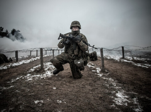 Militarna propozycja dla uczniów. Ferie z WOT  - grafika