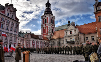 6 lat wielkopolskiej "12" i proporzec dla pilskich terytorialsów 
