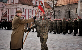 6 lat wielkopolskiej "12" i proporzec dla pilskich terytorialsów 
