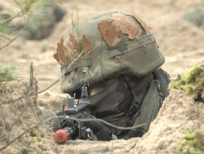 Wojsko ma pomysł na wakacje dla młodych - grafika