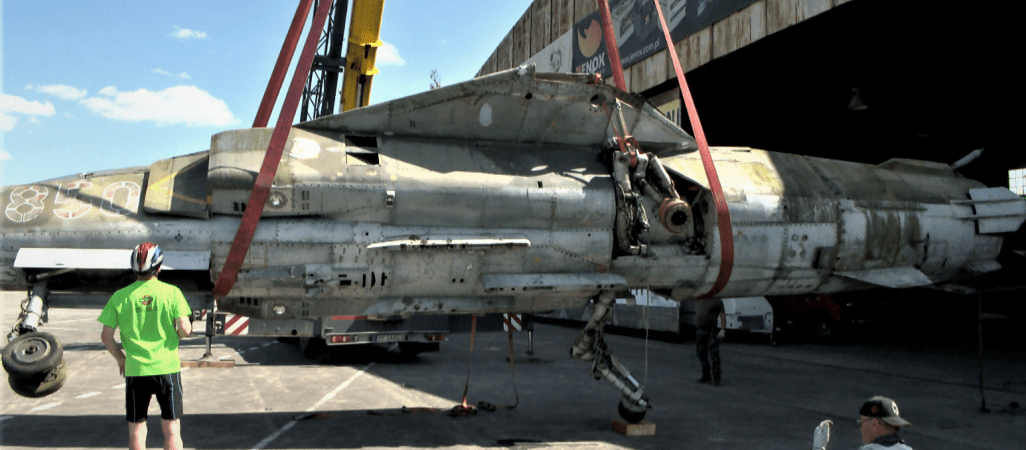 Pilanka kupiła samolot odrzutowy MIG-23 