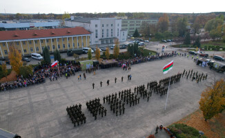 Żołnierze złożyli dzisiaj przysięgę na placu Staszica [ZDJĘCIA]