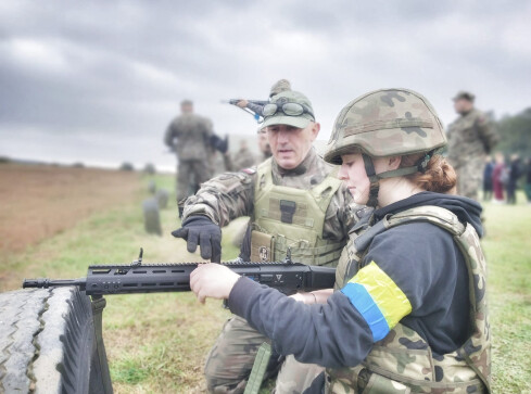 Trenowali z wojskiem w Biedrusku  - grafika