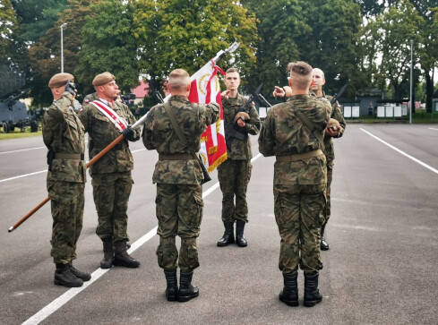 68 nowych żołnierzy w szeregach wielkopolskich terytorialsów  - grafika