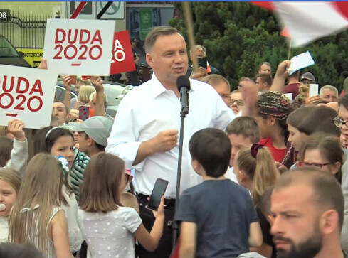Andrzej Duda spotkał się z mieszkańcami Złotowa  - grafika