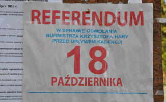 Krzysztof Hara nie będzie burmistrzem. Odwołali go mieszkańcy 