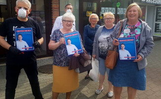 Prezydent Piły zbiera podpisy dla Rafała Trzaskowskiego