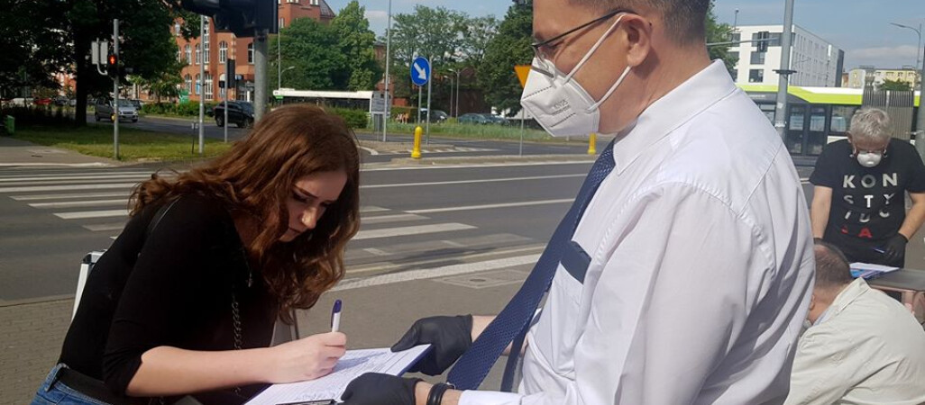 Prezydent Piły zbiera podpisy dla Rafała Trzaskowskiego