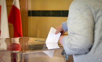 Trwają wybory parlamentarne. PKW podała pierwsze dane o frekwencji [GALERIA]