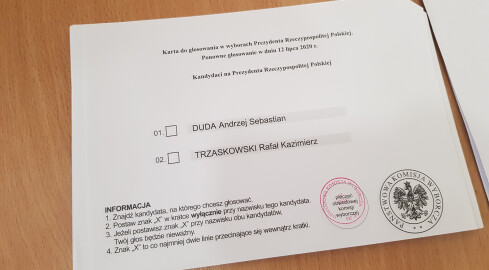 Sondażowe wyniki wyborów prezydenckich LATE POLL: rośnie przewaga A - grafika