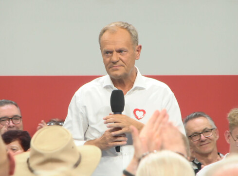 Tusk pozwany. Chodzi o słowa wypowiedziane w Pile - grafika