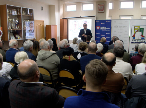 Przedwyborcze polityczne tournée - grafika