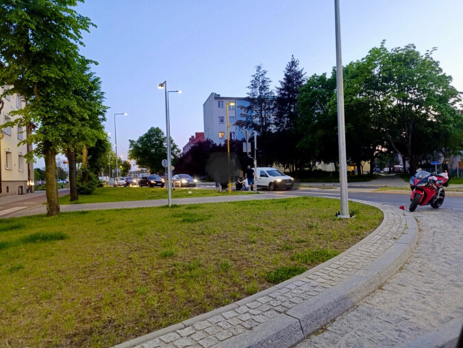 Poślizg zakończył się wypadkiem - grafika