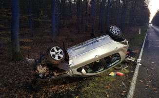 73-latek z poważnymi obrażeniami trafił do szpitala