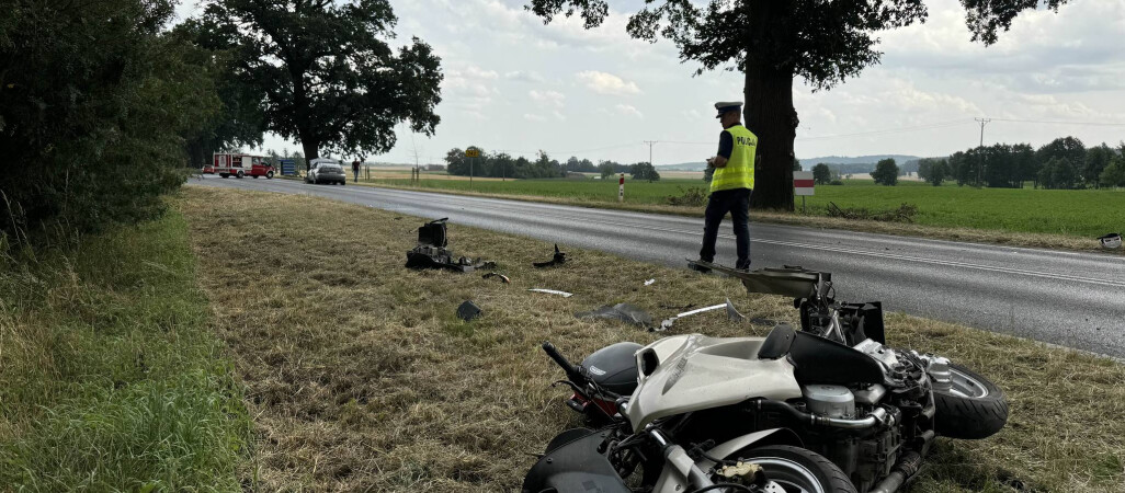 Zderzenie motocykla z osobówką