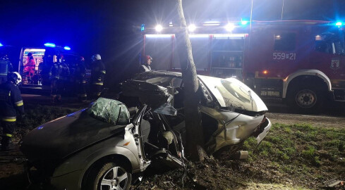 Zginęła młoda kobieta. Kierowca walczy o życie. - grafika