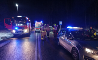 Wypadek pod Kujaniem. Ciężarna i dwójka dzieci w szpitalu. 