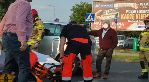 Wypadek na Bydgoskiej. Trzy osoby ranne  - grafika