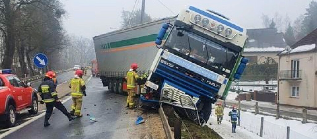 DK11 zablokowana. Śmiertelny wypadek w Chodzieży 
