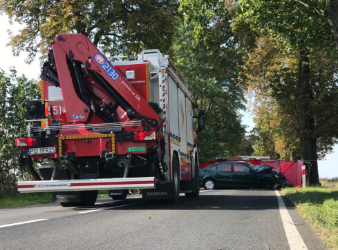 Śmiertelny wypadek pod Piłą. Zginął 71-letni kierowca  - grafika