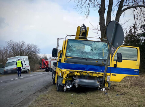 Uwaga kierowcy. Wypadek na trasie Piła - Szydłowo  - grafika