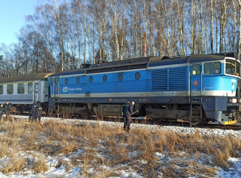 Śmiertelne potrącenie na torach - grafika
