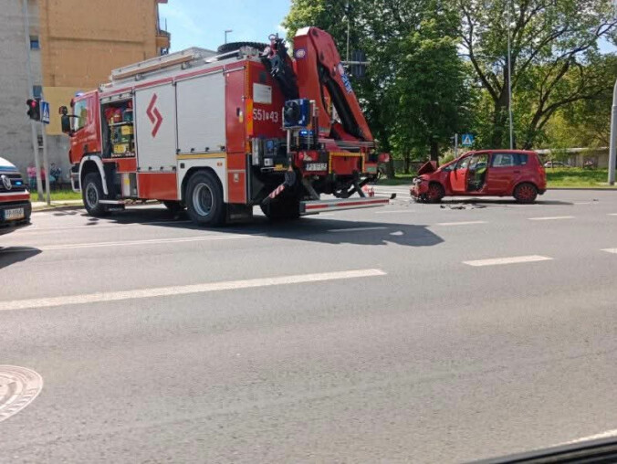 Wypadek na skrzyżowaniu - grafika