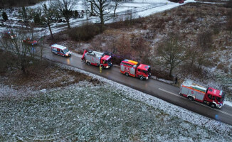 Ciężarówka wjechała pod pociąg relacji Piła - Szczecin - ZDJĘCIA