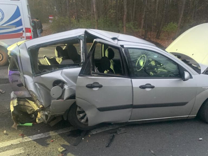 Cztery osoby ranne w wypadku na DK 10 w Śmiłowie  - grafika
