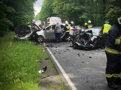 Wypadek między Śmiłowem a Grabównem - grafika